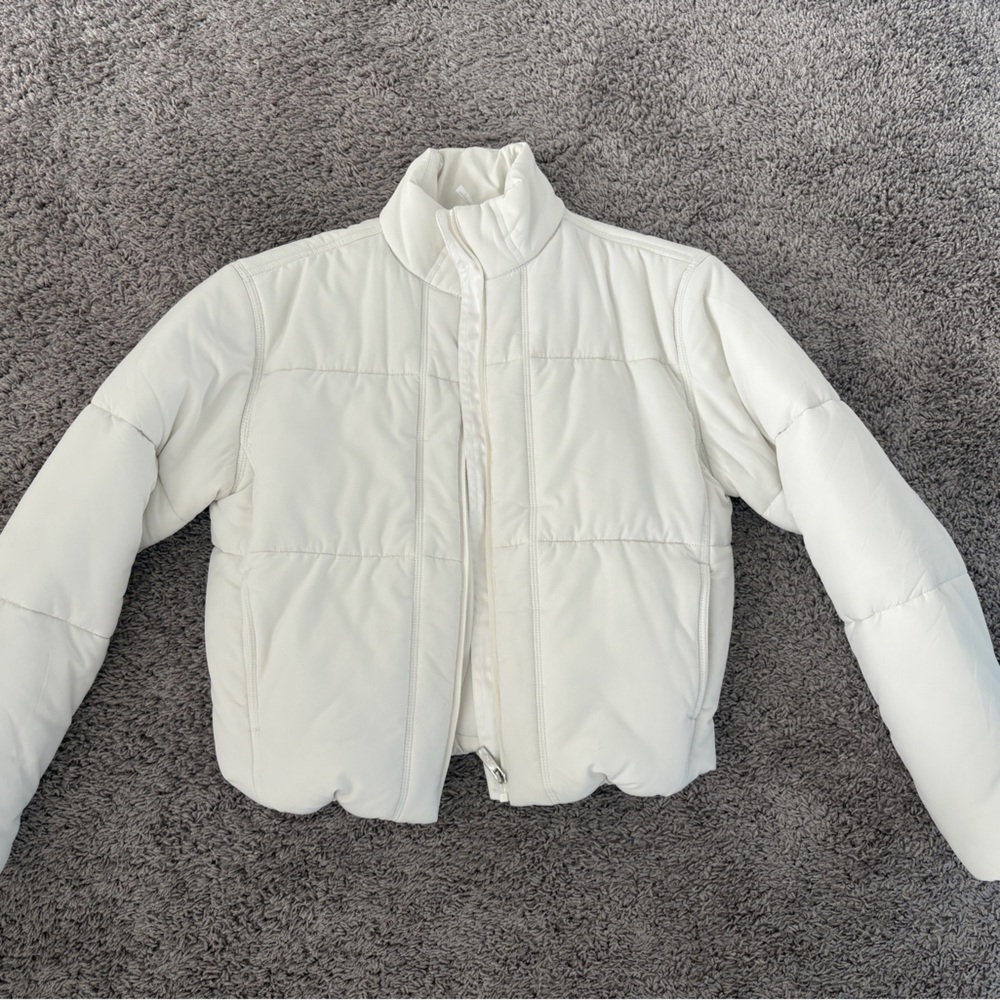 Travis Mathew Elegant White Jacket